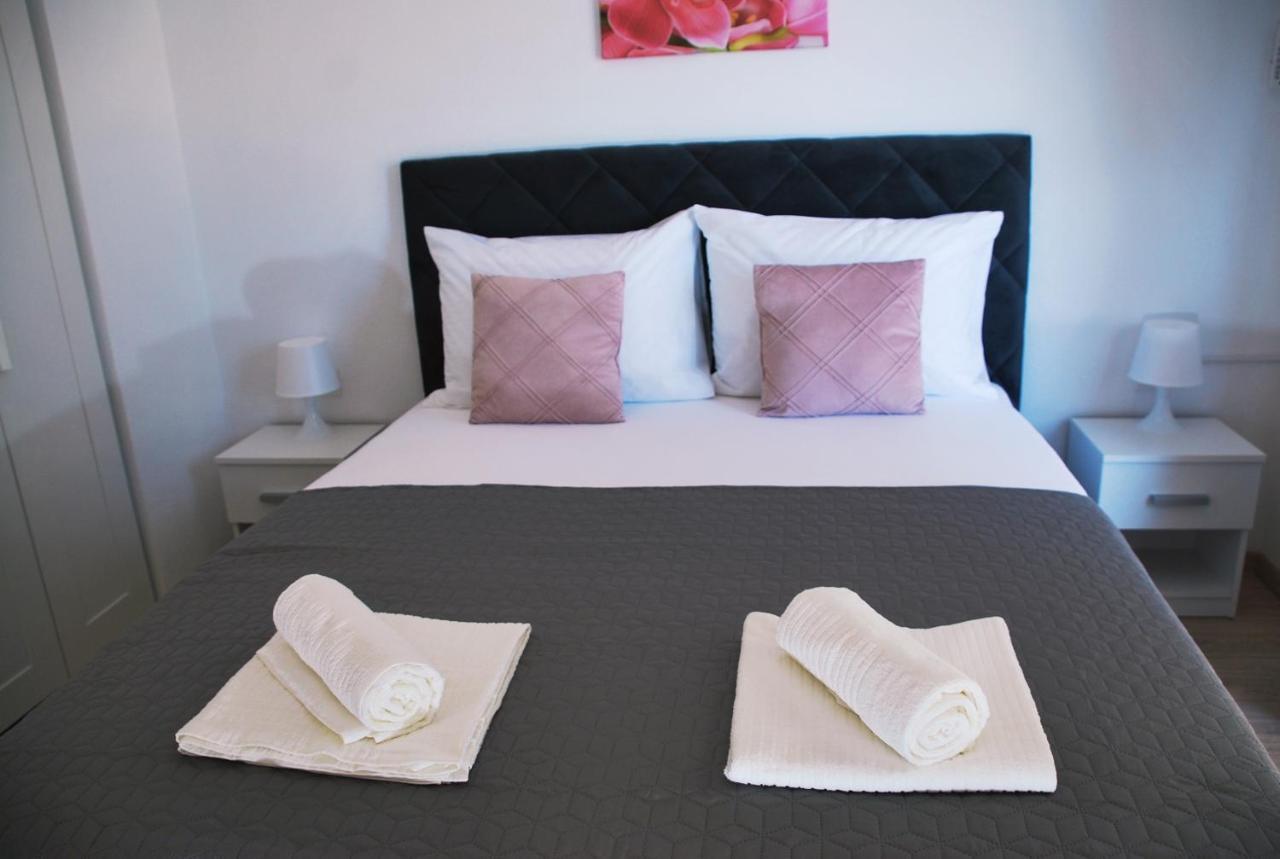 Apartmani Josipa Baška Voda Buitenkant foto
