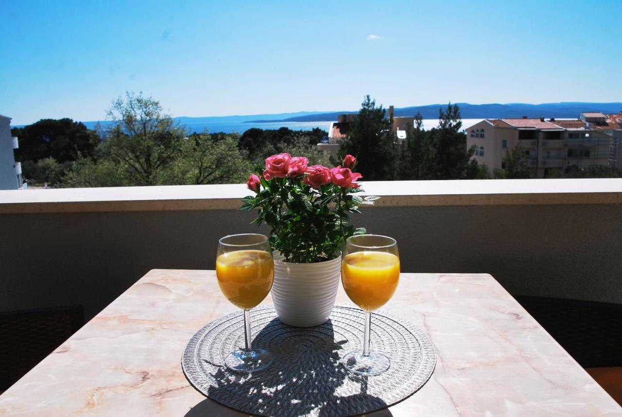 Apartmani Josipa Baška Voda Buitenkant foto