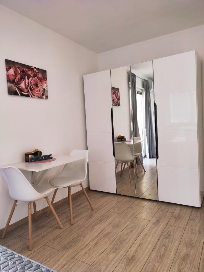Apartmani Josipa Baška Voda Buitenkant foto
