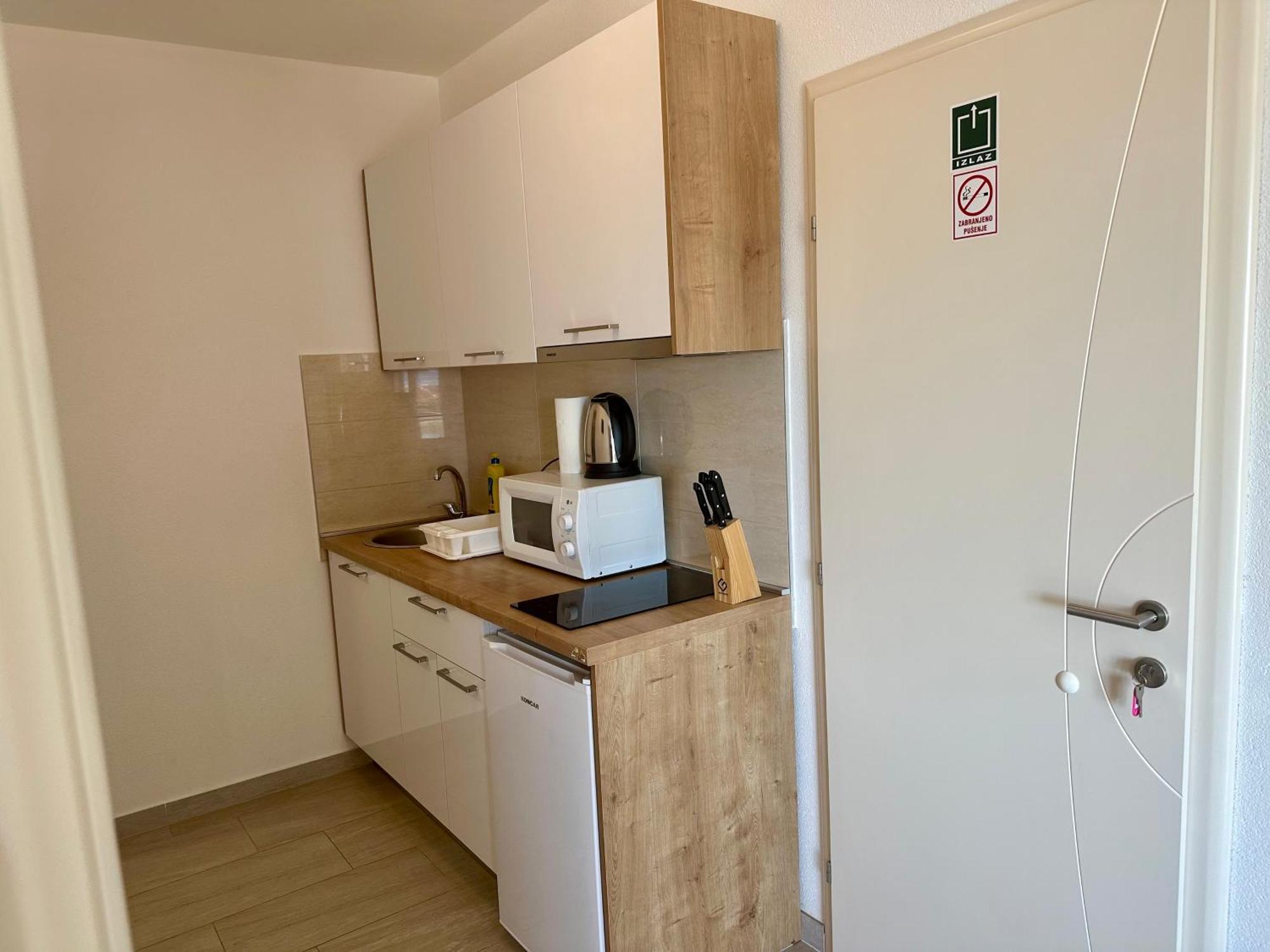 Apartmani Josipa Baška Voda Buitenkant foto